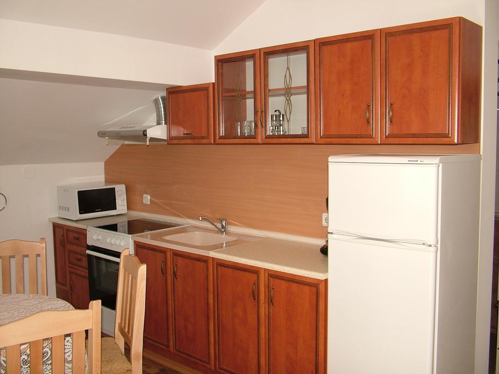 Kisiovi Apartment เดวิน ภายนอก รูปภาพ